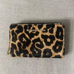 Michael Kors’s wallet